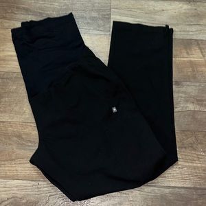 FIGS Maternity scrubs